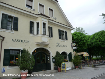 Gasthaus Zollhusl Freilassing, Jugendstilbau, rechts der Kastaniengarten. Der Pfannengucker Dr. Michael Populorum